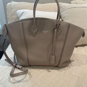 Louis Vuitton LOCKIT MM V.CA GALET Turtledove Leather Tote